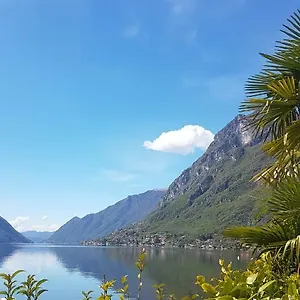Chalet Lake Lugano, Vienna 18 , Porlezza Italien